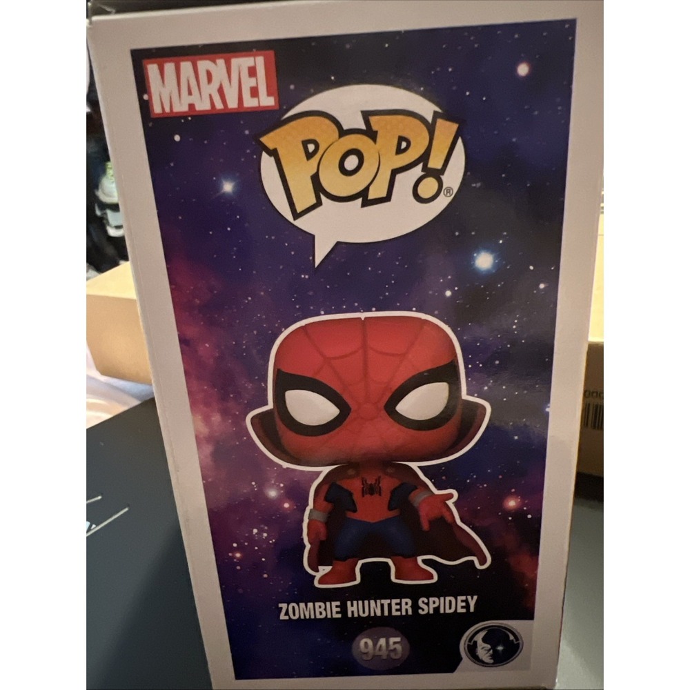 Funko POP! Marvel Disney + What If? Zombie Hunter Spider-Man #945 Marvel Studios - Picture 2 of 2